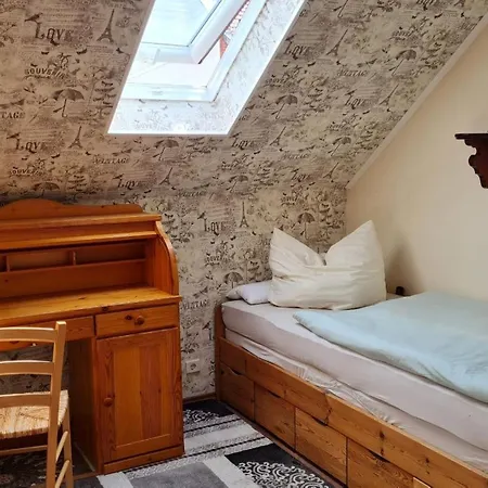 Apartment Kapellenstrasse: Unique With Full Kitchens